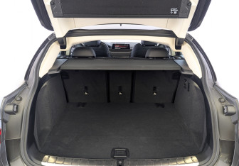 Подержанный автомобиль BMW X4 2021 года (10 фото)