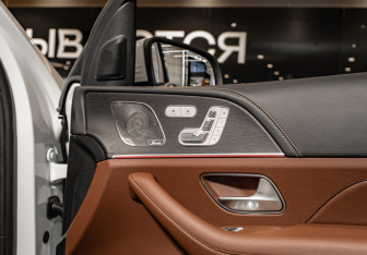 Новый Mercedes-Benz GLE 2025 (20 фото)
