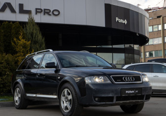 Подержанный автомобиль Audi A6 allroad 2000 года (2 фото)