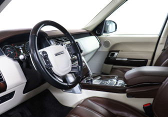 Подержанный автомобиль Land Rover Range Rover 2016 года (13 фото)