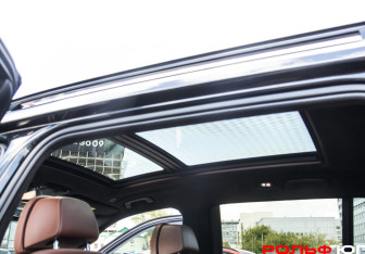 Подержанный автомобиль BMW X7 2019 года (16 фото)