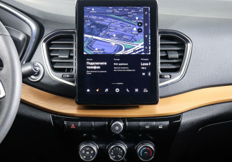 Подержанный автомобиль LADA (ВАЗ) Vesta Sedan 2023 года (15 фото)