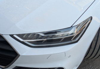 Подержанный автомобиль Audi A7 2021 года (17 фото)