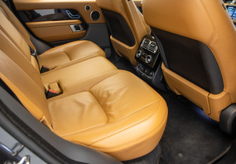 Подержанный автомобиль Land Rover Range Rover 2019 года (29 фото)