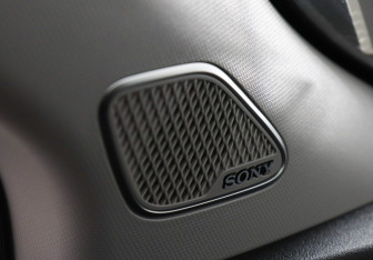 Подержанный автомобиль Omoda C5 2023 года (15 фото)