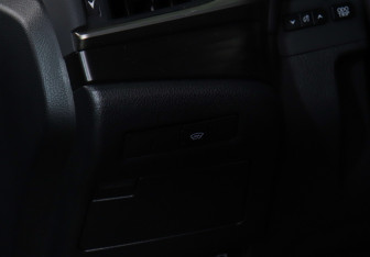 Подержанный автомобиль Lexus ES 2021 года (31 фото)