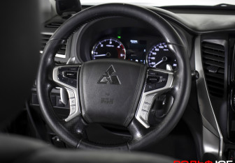 Подержанный автомобиль Mitsubishi Pajero Sport 2019 года (13 фото)