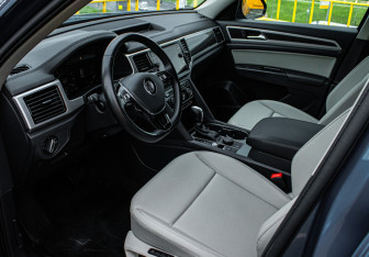 Подержанный автомобиль Volkswagen Teramont 2018 года (12 фото)