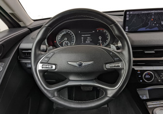 Подержанный автомобиль Genesis G80 2021 года (21 фото)