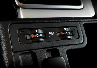 Подержанный автомобиль Toyota Land Cruiser Prado 2019 года (27 фото)