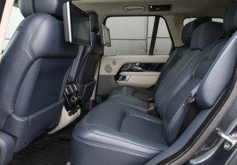 Подержанный автомобиль Land Rover Range Rover 2020 года (12 фото)