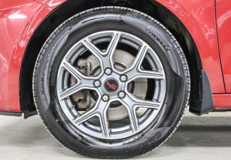 Подержанный автомобиль Kia Ceed Hatchback 2019 года (26 фото)