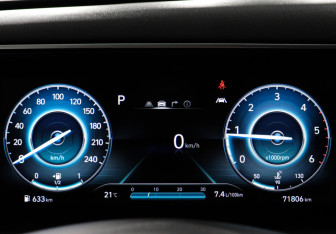 Подержанный автомобиль Hyundai Tucson 2021 года (11 фото)