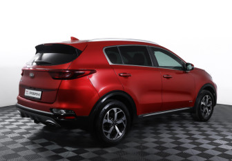 Подержанный автомобиль Kia Sportage 2019 года (5 фото)