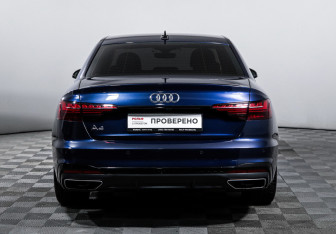 Подержанный автомобиль Audi A4 Sedan 2020 года (6 фото)