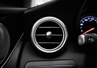 Подержанный автомобиль Mercedes-Benz GLC Coupe 2018 года (13 фото)