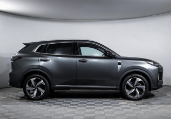 Подержанный автомобиль Changan CS55PLUS 2023 года (4 фото)