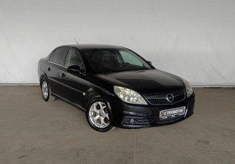 Подержанный автомобиль Opel Vectra Sedan 2006 года (3 фото)