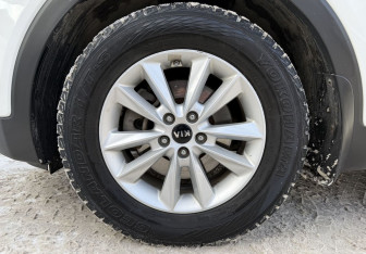 Подержанный автомобиль Kia Sorento 2019 года (9 фото)