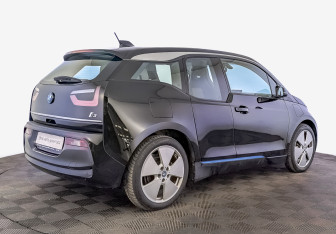 Подержанный автомобиль BMW i3 2018 года (5 фото)