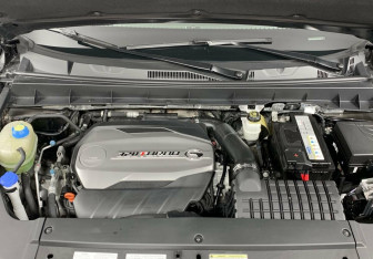 Подержанный автомобиль GAC GS8 2021 года (6 фото)