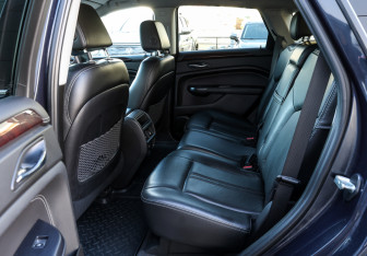 Подержанный автомобиль Cadillac SRX 2014 года (11 фото)