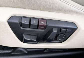 Подержанный автомобиль BMW M3 Sedan 2015 года (29 фото)