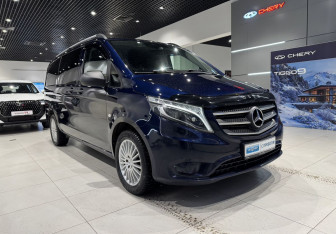 Подержанный автомобиль Mercedes-Benz Vito 2018 года (3 фото)
