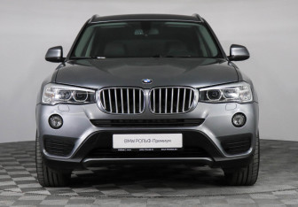 Подержанный автомобиль BMW X3 2014 года (3 фото)
