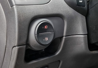 Подержанный автомобиль Kia Rio Hatchback 2011 года (25 фото)