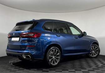 Подержанный автомобиль BMW X5 2019 года (2 фото)