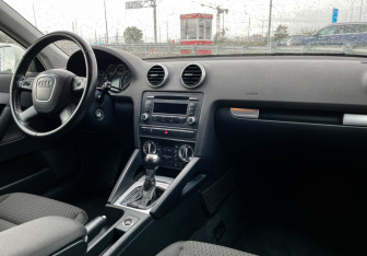 Подержанный автомобиль Audi A3 Hatchback 2013 года (9 фото)