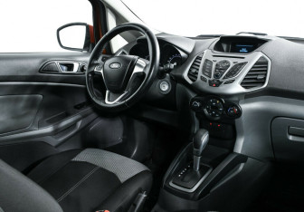 Подержанный автомобиль Ford EcoSport 2014 года (6 фото)