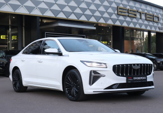 Подержанный автомобиль Geely Preface 2024 года (3 фото)