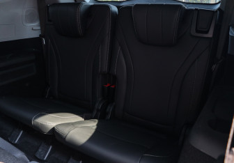 Подержанный автомобиль Chery Tiggo 8 Pro Max 2022 года (10 фото)