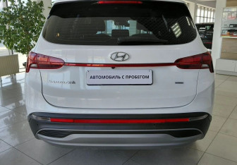 Подержанный автомобиль Hyundai Santa Fe 2020 года (6 фото)