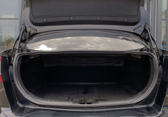 Подержанный автомобиль Ford Mondeo Sedan 2012 года (10 фото)