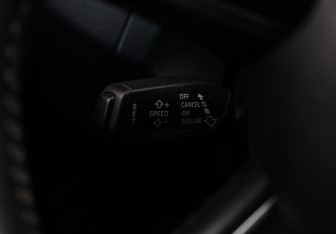 Подержанный автомобиль Audi Q5 2014 года (21 фото)