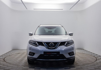 Подержанный автомобиль Nissan X-Trail 2018 года (2 фото)