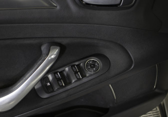 Подержанный автомобиль Ford Mondeo Sedan 2009 года (19 фото)