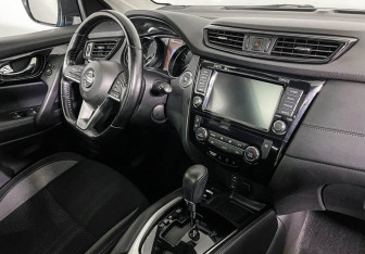 Подержанный автомобиль Nissan Qashqai 2020 года (9 фото)