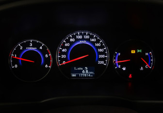 Подержанный автомобиль Hyundai Santa Fe 2010 года (16 фото)