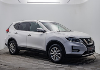 Подержанный автомобиль Nissan X-Trail 2019 года (7 фото)