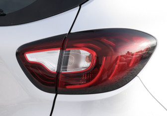 Подержанный автомобиль Renault Kaptur 2018 года (18 фото)