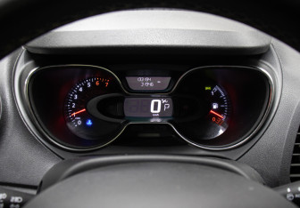 Подержанный автомобиль Renault Kaptur 2018 года (13 фото)