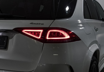 Подержанный автомобиль Mercedes-Benz GLE 2019 года (28 фото)