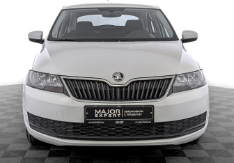 Подержанный автомобиль Skoda Rapid Liftback 2019 года (2 фото)