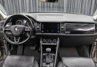 Подержанный автомобиль Skoda Kodiaq 2018 года (14 фото)