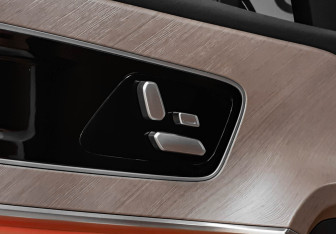 Подержанный автомобиль Jaecoo J8 2024 года (21 фото)