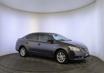 Подержанный автомобиль Nissan Sentra Sedan 2014 года (3 фото)